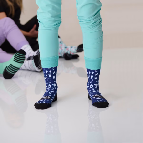 Healing Heals Socks 01