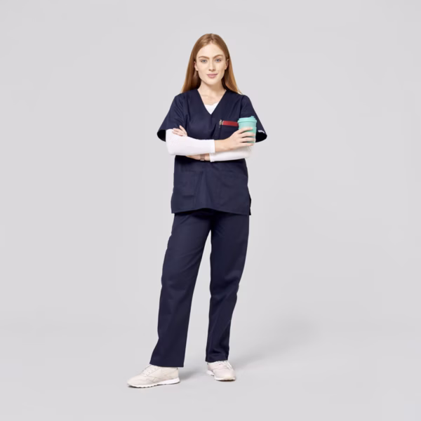 Navy Women Water Resistent 01